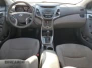 ✅ 2015 Hyundai Elantra SE • VIN: 5NPDH4AE4FH629283 • Lot: 86854745. Wystawiony na Copart z przebiegiem 107 841 mil. Bezpłatny archiwum sprzedaży aukcyjnych z USA i szczegółowy raport historii pojazdu na DreamBid. Zdjęcie 8.