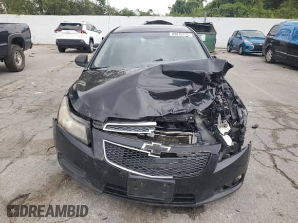 2012 Chevrolet Cruze LS with VIN 1G1PC5SH3C7189124, listed as a Copart auction lot 83810175 with 270,184 mi miles and Salvage title. Bid and sale history available at DreamBid. Image 5.
