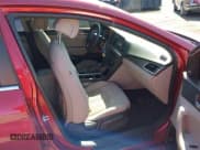 ✅ 2016 Hyundai Sonata SE • VIN: 5NPE24AF1GH371952 • Lot: 43439310. Listed on IAAI with 123,555 mi. Free auction sales archive from the USA and detailed vehicle history report at DreamBid. Image 5.