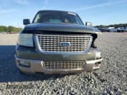 ✅ 2003 Ford Expedition Eddie Bauer • VIN: 1FMEU17L43LA23733 • Lot: 82685995. Wystawiony na Copart z przebiegiem 239 002 mil. Bezpłatny archiwum sprzedaży aukcyjnych z USA i szczegółowy raport historii pojazdu na DreamBid. Zdjęcie 5.