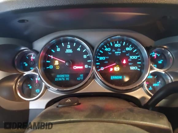 ✅ 2012 Chevrolet Silverado 2500HD LT • VIN: 1GC1KXCG6CF155105 • Лот: 43596140. Опубликован ранее на IAAI с пробегом 213 676 миль. Бесплатный доступ к архиву аукционных продаж из США и подробный отчёт об истории автомобиля на DreamBid. Изображение 7.