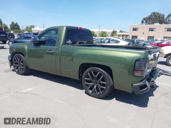 ✅ 2010 Chevrolet Silverado 1500 Work Truck • VIN: 1GCPCPEX6AZ139292 • Lot: 42267371. Listed on IAAI with 92,740 mi. Free auction sales archive from the USA and detailed vehicle history report at DreamBid. Image 3.