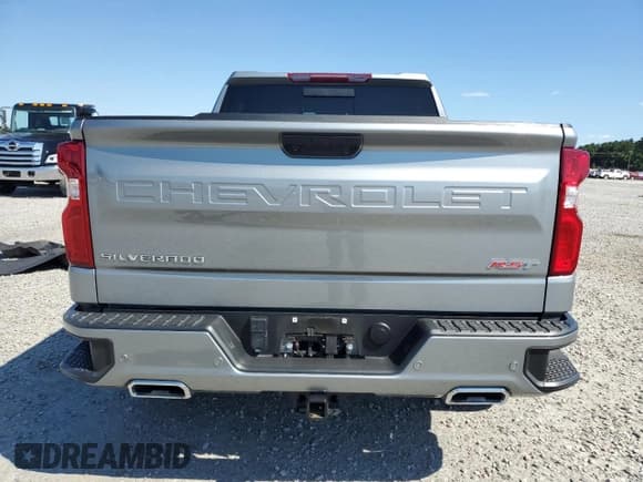 ✅ 2024 Chevrolet Silverado 1500 RST • VIN: 1GCUDEED9RZ261862 • Лот: 71526025. Опубликован ранее на Copart с пробегом 13 692 миль. Бесплатный доступ к архиву аукционных продаж из США и подробный отчёт об истории автомобиля на DreamBid. Изображение 6.