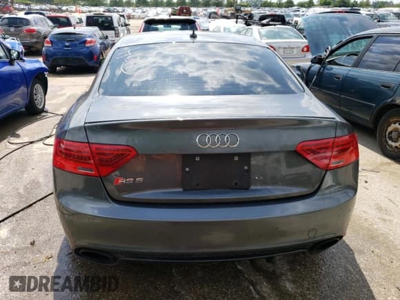 ✅ 2014 Audi RS 5 • VIN: WUAC6AFR0EA902059 • Lot: 53996134. Listed on Copart with 128,325 mi. Free auction sales archive from the USA and detailed vehicle history report at DreamBid. Image 6.