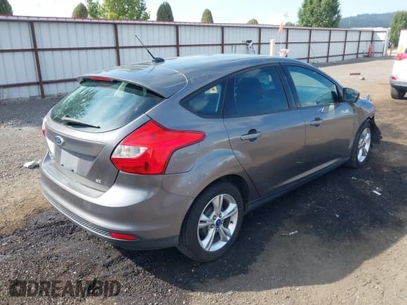 ✅ 2014 Ford Focus SE • VIN: 1FADP3K23EL124059 • Lot: 43166838. Listed on IAAI with 140,678 mi. Free auction sales archive from the USA and detailed vehicle history report at DreamBid. Image 4.