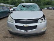 ✅ 2011 Chevrolet Traverse LS • VIN: 1GNKRFED8BJ344094 • Lot: 61369994. Wystawiony na Copart z przebiegiem 73 888 mil. Bezpłatny archiwum sprzedaży aukcyjnych z USA i szczegółowy raport historii pojazdu na DreamBid. Zdjęcie 5.
