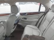 ✅ 2007 Jaguar XJ Vanden Plas • VIN: SAJWA82BX7SH11650 • Лот: 41243103. Опубликован ранее на IAAI с пробегом Не указан. Бесплатный доступ к архиву аукционных продаж из США и подробный отчёт об истории автомобиля на DreamBid. Изображение 8.