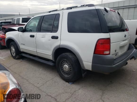 ✅ 2002 Ford Explorer XLS • VIN: 1FMZU62E12UA70329 • Лот: 45551445. Опубликован ранее на Copart с пробегом 284 549 миль. Бесплатный доступ к архиву аукционных продаж из США и подробный отчёт об истории автомобиля на DreamBid. Изображение 2.