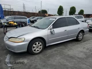 ✅ 2001 Honda Accord EX • VIN: JHMCG66081C008705 • Lot: 61680045. Listed on Copart with 207,173 mi. Free auction sales archive from the USA and detailed vehicle history report at DreamBid. Image 1.