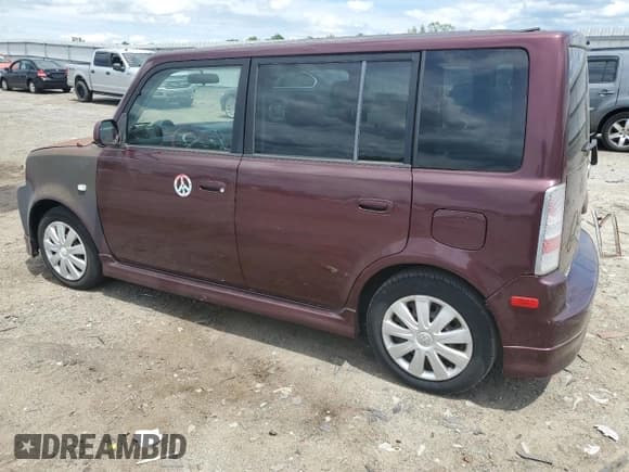 ✅ 2004 Scion xB • VIN: JTLKT324140157760 • Лот: 56141685. Опубликован ранее на Copart с пробегом 98 340 миль. Бесплатный доступ к архиву аукционных продаж из США и подробный отчёт об истории автомобиля на DreamBid. Изображение 2.