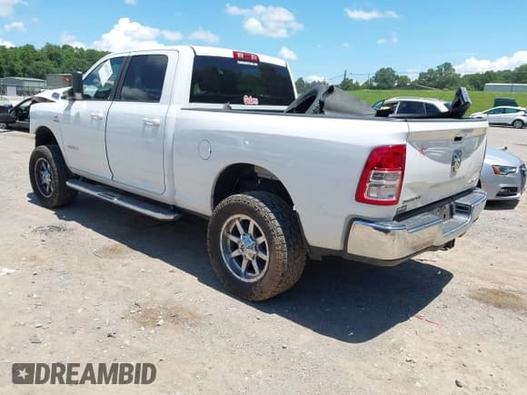 ✅ 2021 Ram 2500 Big Horn • VIN: 3C6UR5DL1MG554827 • Лот: 42524193. Опубликован ранее на IAAI с пробегом 107 355 миль. Бесплатный доступ к архиву аукционных продаж из США и подробный отчёт об истории автомобиля на DreamBid. Изображение 3.