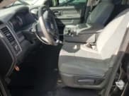 ✅ 2019 Ram 1500 Express • VIN: 1C6RR7FG6KS523208 • Лот: 86306415. Опубликован ранее на Copart с пробегом 102 270 миль. Бесплатный доступ к архиву аукционных продаж из США и подробный отчёт об истории автомобиля на DreamBid. Изображение 7.