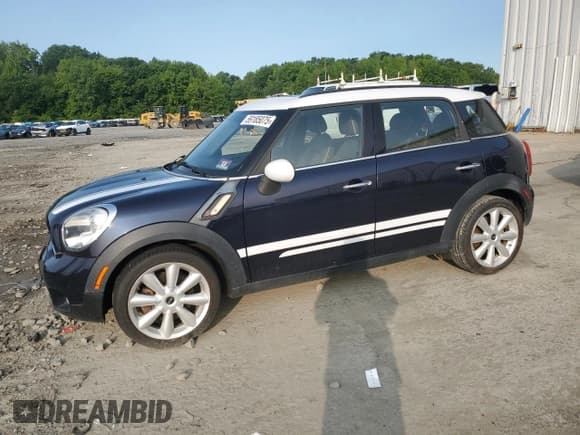 ✅ 2013 MINI Countryman S • VIN: WMWZC3C54DWP24085 • Lot: 59185075. Listed on Copart with 110,708 mi. Free auction sales archive from the USA and detailed vehicle history report at DreamBid. Image 1.