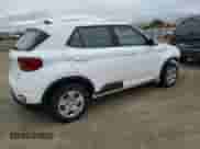 2020 Hyundai Venue SE with VIN KMHRB8A33LU018834, listed as a Copart auction lot 81321904 with 19,897 mi miles and Salvage title. Bid and sale history available at DreamBid. Image 3.