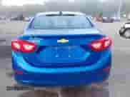 2018 Chevrolet Cruze LT z VIN 1G1BE5SM7J7207283, wystawiony jako IAAI lot #43382561 z przebiegiem 87 128 mil mil oraz . Historia ofert i sprzedaży dostępna na DreamBid. Obrazek 16.