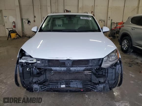 ✅ 2013 Volkswagen Touareg Sport • VIN: WVGEF9BP7DD013700 • Лот: 89878455. Опубликован ранее на Copart с пробегом 198 134 миль. Бесплатный доступ к архиву аукционных продаж из США и подробный отчёт об истории автомобиля на DreamBid. Изображение 5.