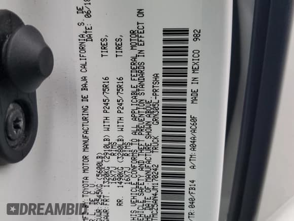 ✅ 2018 Toyota Tacoma SR • VIN: 3TMCZ5AN4JM170242 • Lot: 82579735. Listed on Copart with 77,794 mi. Free auction sales archive from the USA and detailed vehicle history report at DreamBid. Image 13.