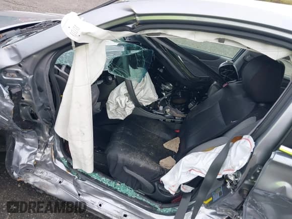 ✅ 2014 Hyundai Sonata Limited • VIN: KMHEC4A45EA117978 • Lot: 43319617. Wystawiony na IAAI z przebiegiem Nie podano. Bezpłatny archiwum sprzedaży aukcyjnych z USA i szczegółowy raport historii pojazdu na DreamBid. Zdjęcie 5.