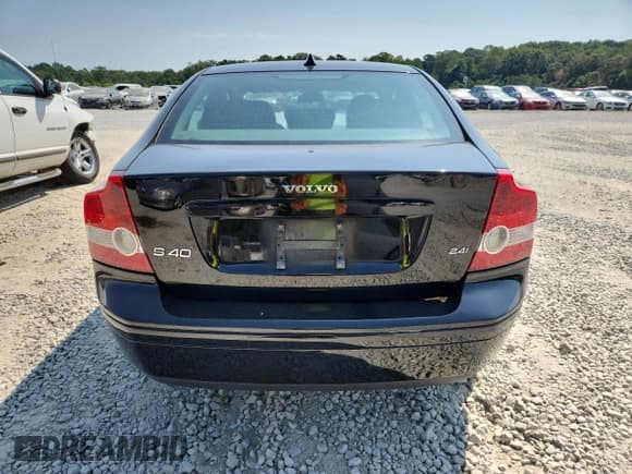 ✅ 2007 Volvo S40 2.4L • VIN: YV1MS382872298454 • Lot: 80530845. Listed on Copart with 155,328 mi. Free auction sales archive from the USA and detailed vehicle history report at DreamBid. Image 6.