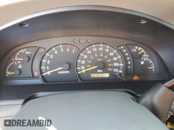✅ 2000 Toyota Tundra SR5 • VIN: 5TBRT3417YS044209 • Lot: 85167395. Listed on Copart with 319,501 mi. Free auction sales archive from the USA and detailed vehicle history report at DreamBid. Image 9.