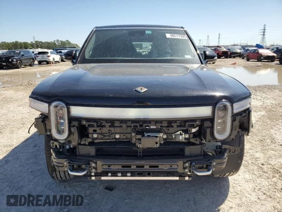 ✅ 2024 Rivian R1S Adventure • VIN: 7PDSGABAXRN035556 • Lot: 48517595. Listed on Copart with 9,118 mi. Free auction sales archive from the USA and detailed vehicle history report at DreamBid. Image 5.