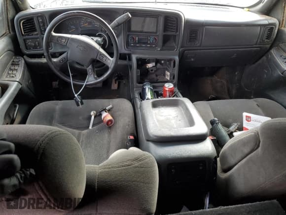 ✅ 2006 Chevrolet Silverado 2500HD LT1 • VIN: 1GCHK23D06F224317 • Lot: 84735874. Wystawiony na Copart z przebiegiem 200 346 mil. Bezpłatny archiwum sprzedaży aukcyjnych z USA i szczegółowy raport historii pojazdu na DreamBid. Zdjęcie 8.