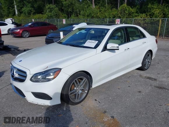 ✅ 2015 Mercedes-Benz E 350 Sport • VIN: WDDHF8JB8FB119451 • Lot: 43605914. Listed on IAAI with 112,666 mi. Free auction sales archive from the USA and detailed vehicle history report at DreamBid. Image 2.
