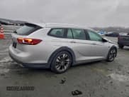 ✅ 2018 Buick Regal Preferred • VIN: W04GU8SX0J1159909 • Лот: 95493455. Опубликован ранее на Copart с пробегом 144 195 миль. Бесплатный доступ к архиву аукционных продаж из США и подробный отчёт об истории автомобиля на DreamBid. Изображение 3.