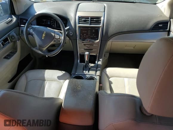 ✅ 2014 Lincoln MKX • VIN: 2LMDJ6JK9EBL12292 • Lot: 92713665. Listed on Copart with 122,943 mi. Free auction sales archive from the USA and detailed vehicle history report at DreamBid. Image 8.
