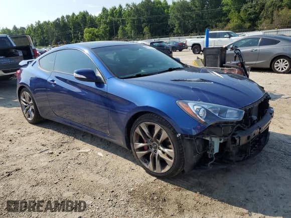 ✅ 2016 Hyundai Genesis Coupe Ultimate • VIN: KMHHU6KJ1GU133641 • Lot: 60177775. Wystawiony na Copart z przebiegiem 83 244 mil. Bezpłatny archiwum sprzedaży aukcyjnych z USA i szczegółowy raport historii pojazdu na DreamBid. Zdjęcie 4.