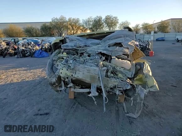 ✅ 2021 Dodge Challenger SRT Super Stock • VIN: 2C3CDZL97MH617966 • Lot: 83777254. Wystawiony na Copart z przebiegiem Nie podano. Bezpłatny archiwum sprzedaży aukcyjnych z USA i szczegółowy raport historii pojazdu na DreamBid. Zdjęcie 11.