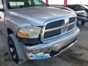 ✅ 2009 Dodge 1500 SLT • VIN: 1D3HV18T89S810106 • Lot: 41535924. Wystawiony na IAAI z przebiegiem 139 167 mil. Bezpłatny archiwum sprzedaży aukcyjnych z USA i szczegółowy raport historii pojazdu na DreamBid. Zdjęcie 6.