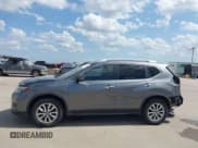 ✅ 2020 Nissan Rogue SV • VIN: JN8AT2MT6LW039662 • Lot: 43066078. Wystawiony na IAAI z przebiegiem 108 261 mil. Bezpłatny archiwum sprzedaży aukcyjnych z USA i szczegółowy raport historii pojazdu na DreamBid. Zdjęcie 15.