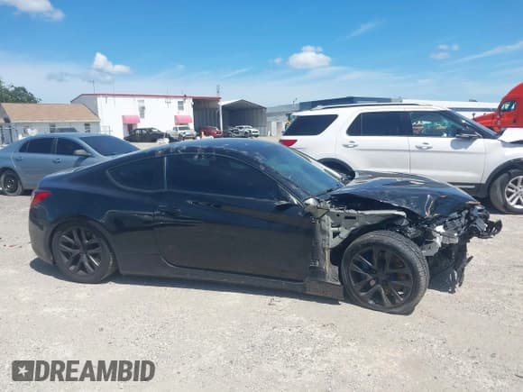 ✅ 2014 Hyundai Genesis Coupe Ultimate • VIN: KMHHU6KJ0EU119484 • Lot: 42589882. Wystawiony na IAAI z przebiegiem 96 957 mil. Bezpłatny archiwum sprzedaży aukcyjnych z USA i szczegółowy raport historii pojazdu na DreamBid. Zdjęcie 13.