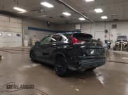 ✅ 2023 Mitsubishi Eclipse Cross LE • VIN: JA4ATVAA5PZ014587 • Lot: 43329980. Wystawiony na IAAI z przebiegiem 60 851 mil. Bezpłatny archiwum sprzedaży aukcyjnych z USA i szczegółowy raport historii pojazdu na DreamBid. Zdjęcie 3.