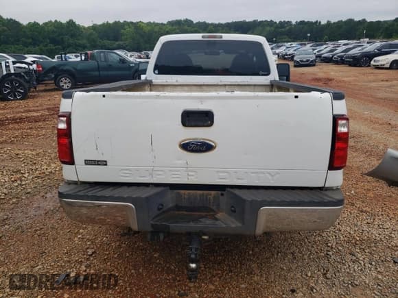 ✅ 2008 Ford F-250 XL • VIN: 1FTNF20568EA57197 • Lot: 57886195. Listed on Copart with Not provided. Free auction sales archive from the USA and detailed vehicle history report at DreamBid. Image 6.