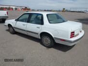 ✅ 1996 Oldsmobile Cutlass Ciera 1SA VX5 • VIN: 1G3AJ55M0T6398905 • Lot: 42163177. Wystawiony na IAAI z przebiegiem 104 681 mil. Bezpłatny archiwum sprzedaży aukcyjnych z USA i szczegółowy raport historii pojazdu na DreamBid. Zdjęcie 3.