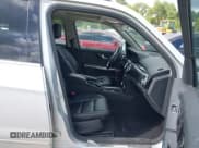 ✅ 2014 Mercedes-Benz GLK 350 • VIN: WDCGG8JB1EG275734 • Лот: 43048968. Опубликован ранее на IAAI с пробегом 155 845 миль. Бесплатный доступ к архиву аукционных продаж из США и подробный отчёт об истории автомобиля на DreamBid. Изображение 5.