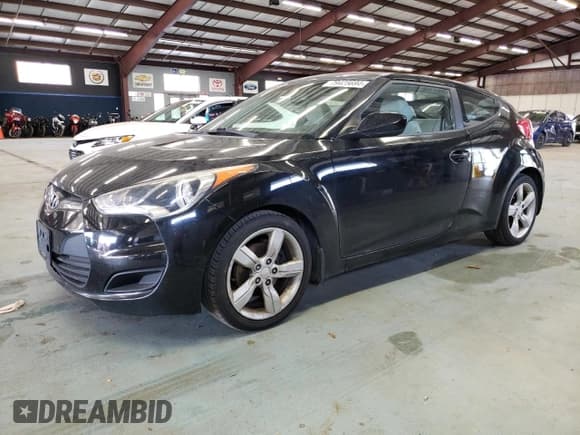 ✅ 2012 Hyundai Veloster w/Red Int • VIN: KMHTC6AD5CU034873 • Lot: 79425694. Wystawiony na Copart z przebiegiem 132 068 mil. Bezpłatny archiwum sprzedaży aukcyjnych z USA i szczegółowy raport historii pojazdu na DreamBid. Zdjęcie 1.