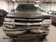 ✅ 2002 Chevrolet Suburban LT • VIN: 1GNFK16Z92J209533 • Лот: 41561925. Опубликован ранее на IAAI с пробегом 418 660 миль. Бесплатный доступ к архиву аукционных продаж из США и подробный отчёт об истории автомобиля на DreamBid. Изображение 12.