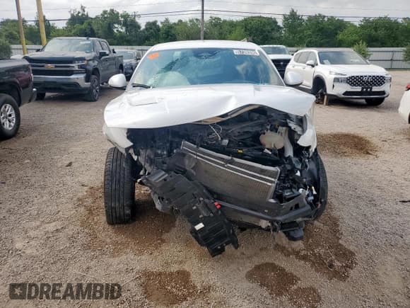 ✅ 2024 Dodge Hornet R/T • VIN: ZACPDFCW7R3A28897 • Lot: 57393905. Listed on Copart with 29,869 mi. Free auction sales archive from the USA and detailed vehicle history report at DreamBid. Image 5.