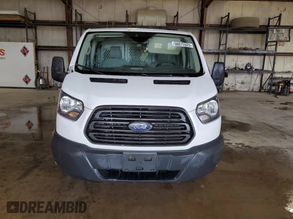 ✅ 2017 Ford Transit • VIN: 1FTYR2ZM2HKA80797 • Лот: 50075925. Опубликован ранее на Copart с пробегом 258 844 миль. Бесплатный доступ к архиву аукционных продаж из США и подробный отчёт об истории автомобиля на DreamBid. Изображение 5.