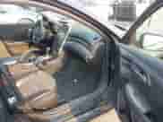 2014 Chevrolet Malibu LT z VIN 1G11E5SL0EF281823, wystawiony jako IAAI lot #42891165 z przebiegiem 138 778 mil mil oraz . Historia ofert i sprzedaży dostępna na DreamBid. Obrazek 5.