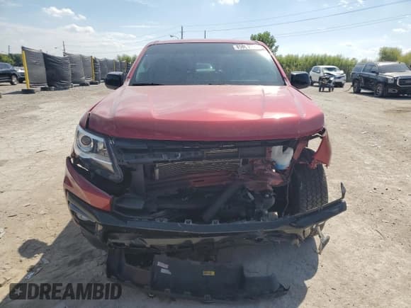 ✅ 2021 Chevrolet Colorado 4WD Z71 • VIN: 1GCGTDEN6M1109273 • Lot: 80064395. Listed on Copart with 39,500 mi. Free auction sales archive from the USA and detailed vehicle history report at DreamBid. Image 5.