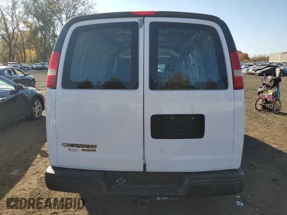 ✅ 2013 Chevrolet Express Cargo • VIN: 1GCZGTCBXD1120969 • Lot: 76151454. Listed on Copart with 130,963 mi. Free auction sales archive from the USA and detailed vehicle history report at DreamBid. Image 6.