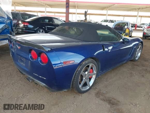 2006 Chevrolet Corvette с VIN 1G1YY36U165121776, выставлен на аукционе IAAI как лот 42346986 с пробегом 109 386 миль миль и . История ставок и продаж доступна на DreamBid. Изображение 4.