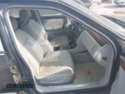 ✅ 2007 Cadillac DTS Luxury I • VIN: 1G6KD57Y77U188303 • Lot: 43773615. Listed on IAAI with 251,947 mi. Free auction sales archive from the USA and detailed vehicle history report at DreamBid. Image 5.