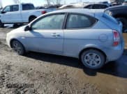 ✅ 2008 Hyundai Accent GS • VIN: KMHCN35C68U079628 • Лот: 43942395. Опубликован ранее на Copart с пробегом 146 791 миль. Бесплатный доступ к архиву аукционных продаж из США и подробный отчёт об истории автомобиля на DreamBid. Изображение 2.