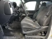 ✅ 2015 Chevrolet Silverado 2500HD LT • VIN: 1GC1CVEG7FF607761 • Lot: 83392844. Wystawiony na Copart z przebiegiem 353 226 mil. Bezpłatny archiwum sprzedaży aukcyjnych z USA i szczegółowy raport historii pojazdu na DreamBid. Zdjęcie 7.