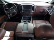 ✅ 2014 Chevrolet Silverado 1500 High Country • VIN: 3GCUKTEJ2EG450282 • Лот: 52665544. Опубликован ранее на Copart с пробегом Не указан. Бесплатный доступ к архиву аукционных продаж из США и подробный отчёт об истории автомобиля на DreamBid. Изображение 8.